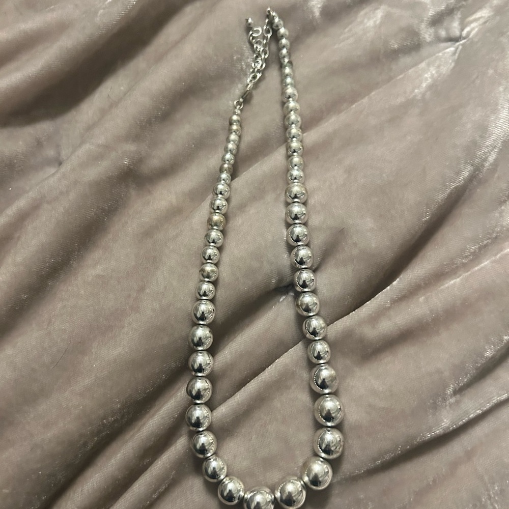 Used necklaces - Picture 13 of 14